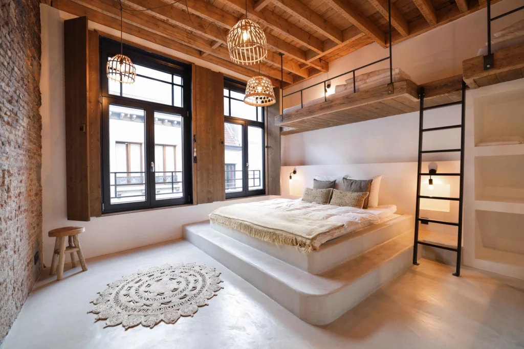 Dieses Ferienhaus mit drei schönen Schlafzimmern liegt im geschäftigen Zentrum von Antwerpen und ist für 6, 8 bis maximal 10 Personen geeignet.